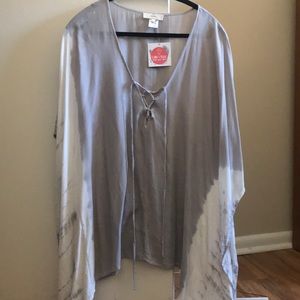 NWT Grey tie up blouse with tie die detail